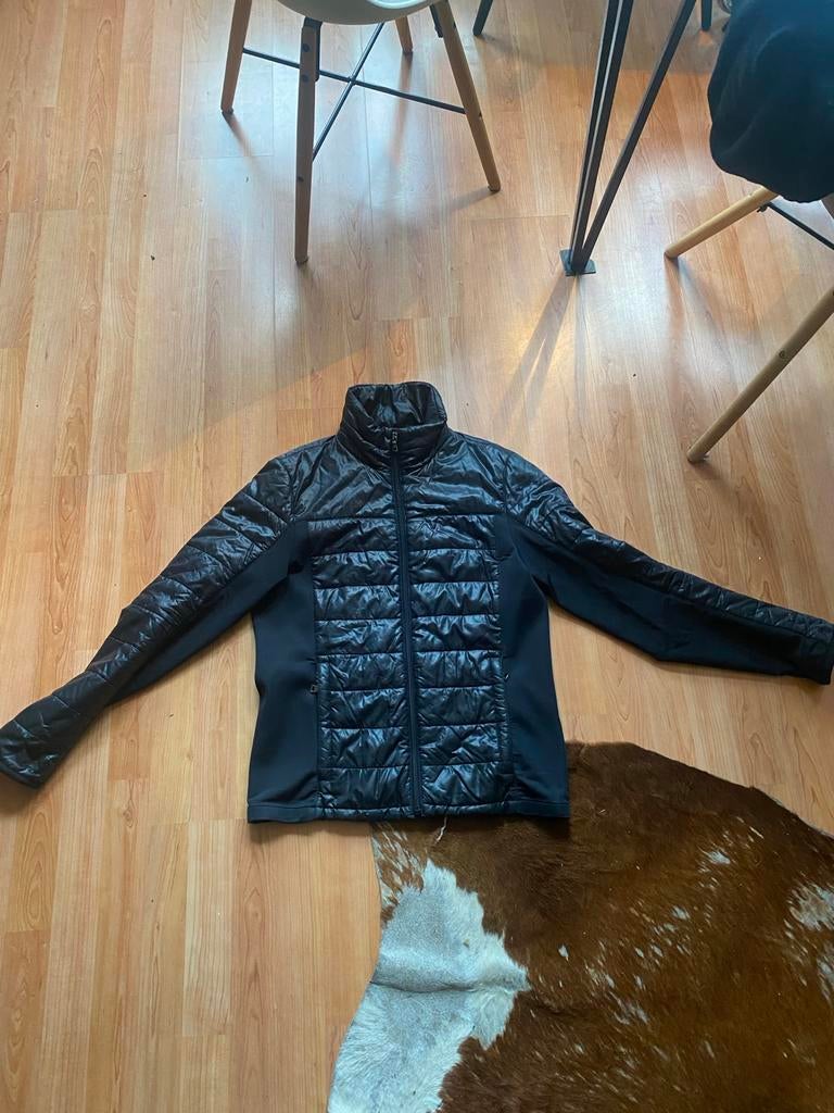 Prada Jas - Stijlvol en Elegant, Ophalen of Verzenden, Zo goed als nieuw, Maat 48/50 (M), Zwart