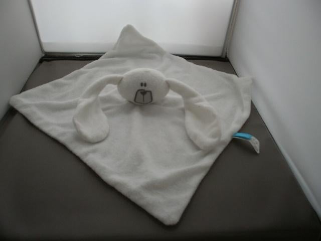 HEMA haas konijn doek badstof wit grijze neus gestikte ogen, Ophalen of Verzenden, Nieuw, Konijn