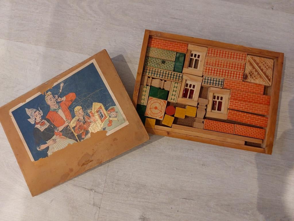 Houten blokkendoos, Ophalen