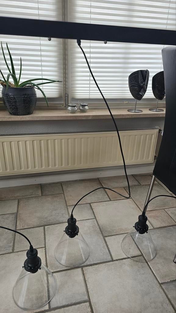 Hanglamp met 3 glazen kappen, Ophalen, Gebruikt, Glas, 75 cm of meer