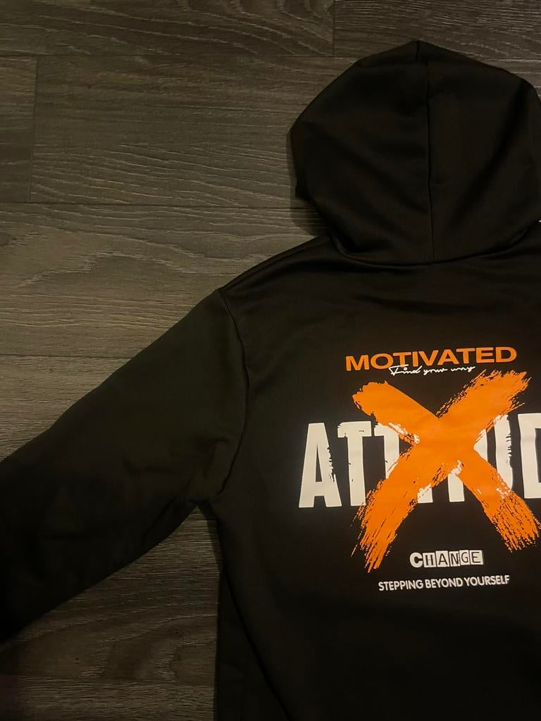 Attitude zwart oranje unisex trui, Kleding | Dames, Ophalen of Verzenden, Zo goed als nieuw, Maat 36 (S), Zwart