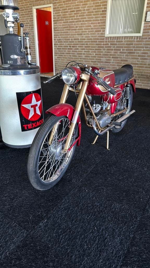 Ducati bromfiets, Maximaal 45 km/u, 49 cc, NA, NA