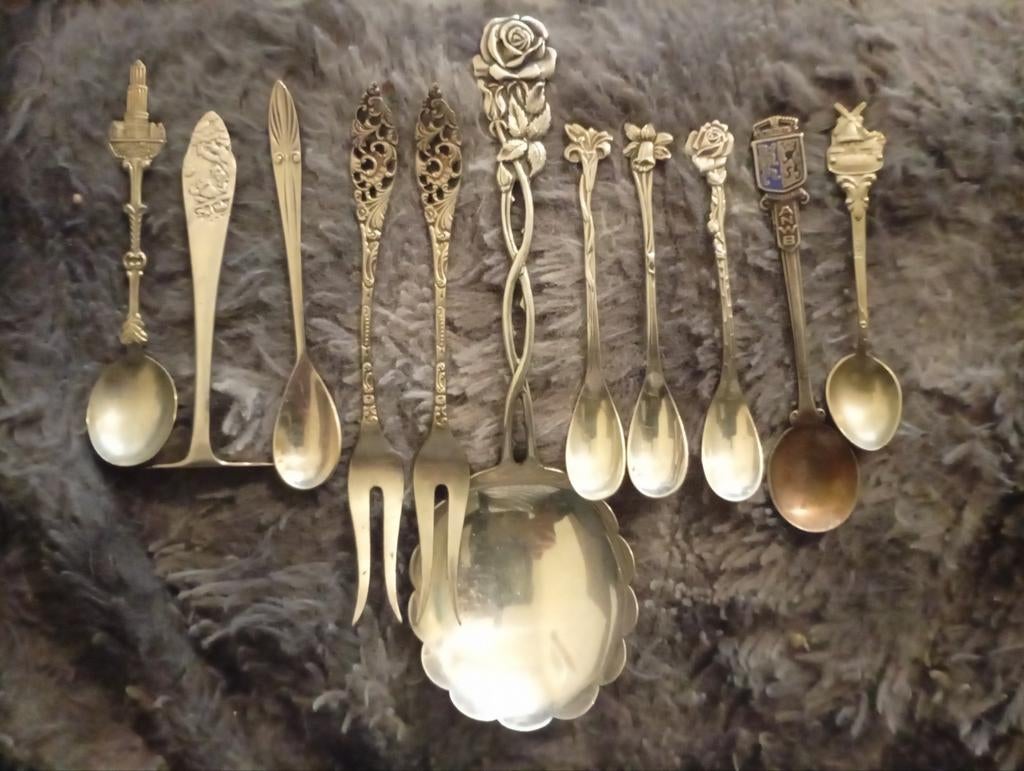 Silver en silverplate 90 lepeltjes etc., Ophalen of Verzenden, Zilver