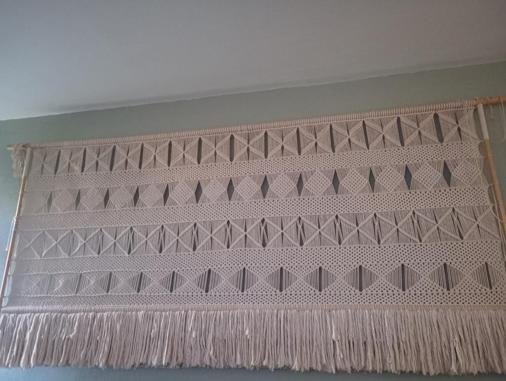Mooi Macrame Wandkleed, Huis en Inrichting, Woonaccessoires | Kamerschermen, Ophalen, Nieuw