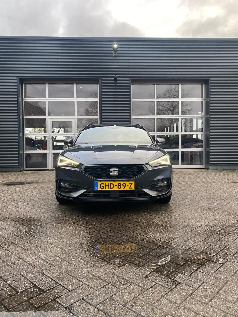 SEAT Leon Sportstourer 1.5 TSI FR Business Intense 150 PK |, Voorwielaandrijving, 1498 cc, 4 cilinders, Leon