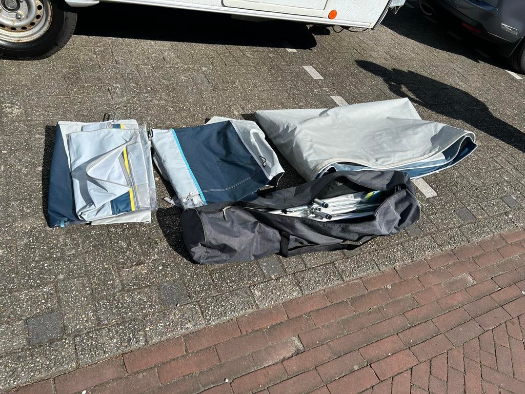 Walker luifel, Ophalen, Gebruikt, Walker Campingstyle