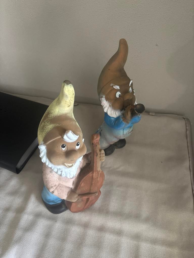 2 ouderwetse tuinkabouters, Tuin en Terras, Tuinbeelden, Ophalen of Verzenden, Gebruikt, Overige materialen, Tuinkabouter