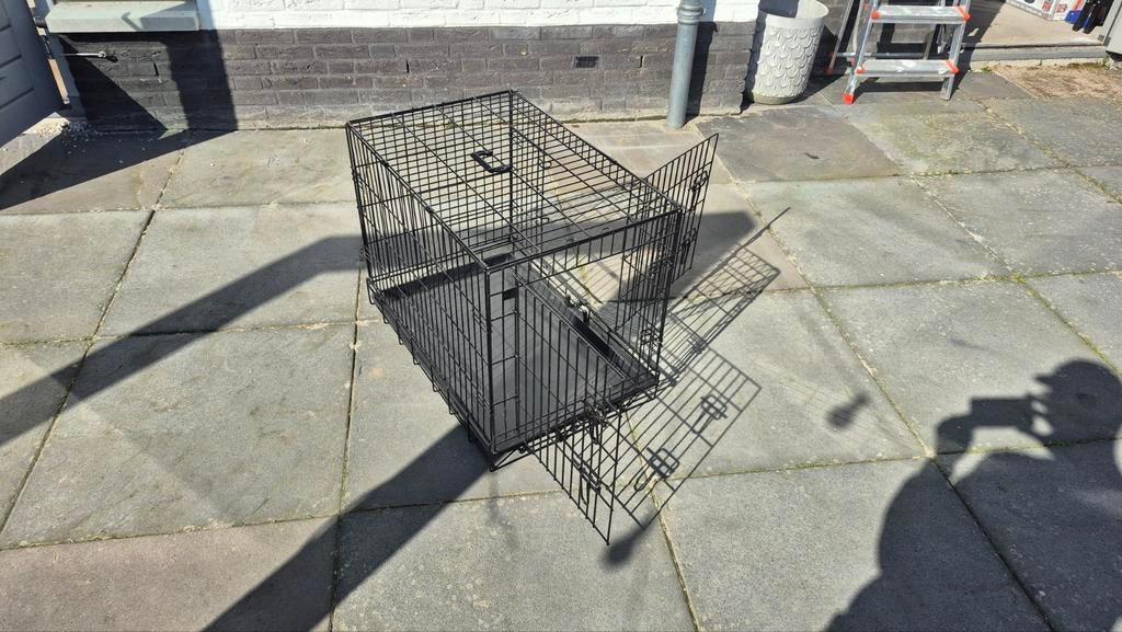 Mooie bench voor middelgrote hond H57 B46 D78, Ophalen, Gebruikt