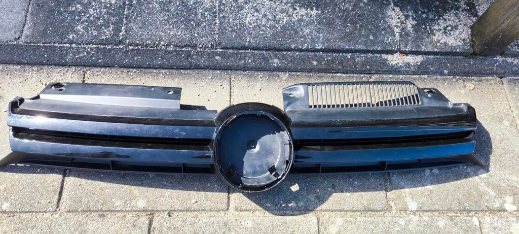 Voorgrille Volkswagen Golf 6 origineel., Gebruikt, Ophalen of Verzenden, Bumper, Volkswagen