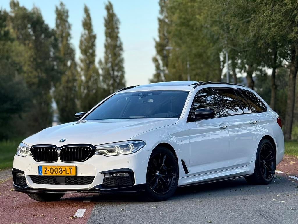 BMW 5-Serie G31 M-Pakket 530i 252pk Aut.2018 Wit Panodak vol, Auto's, BMW, 1998 cc, Achterwielaandrijving, 4 cilinders, 2000 kg