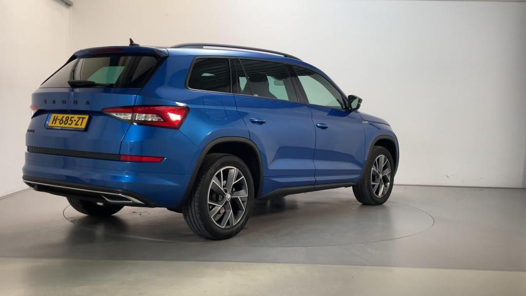 Skoda Kodiaq 1.5 TSI 150pk DSG Sportline Business Sportstoel, 4 cilinders, Blauw, Bedrijf, Kodiaq