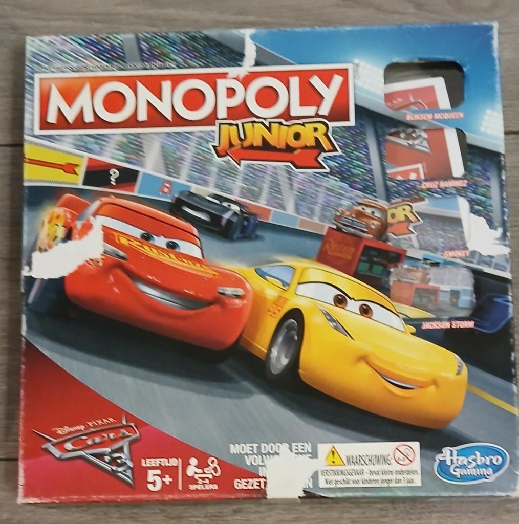 Monopoly junior cars, Hobby en Vrije tijd, Gezelschapsspellen | Bordspellen, Ophalen of Verzenden, Zo goed als nieuw