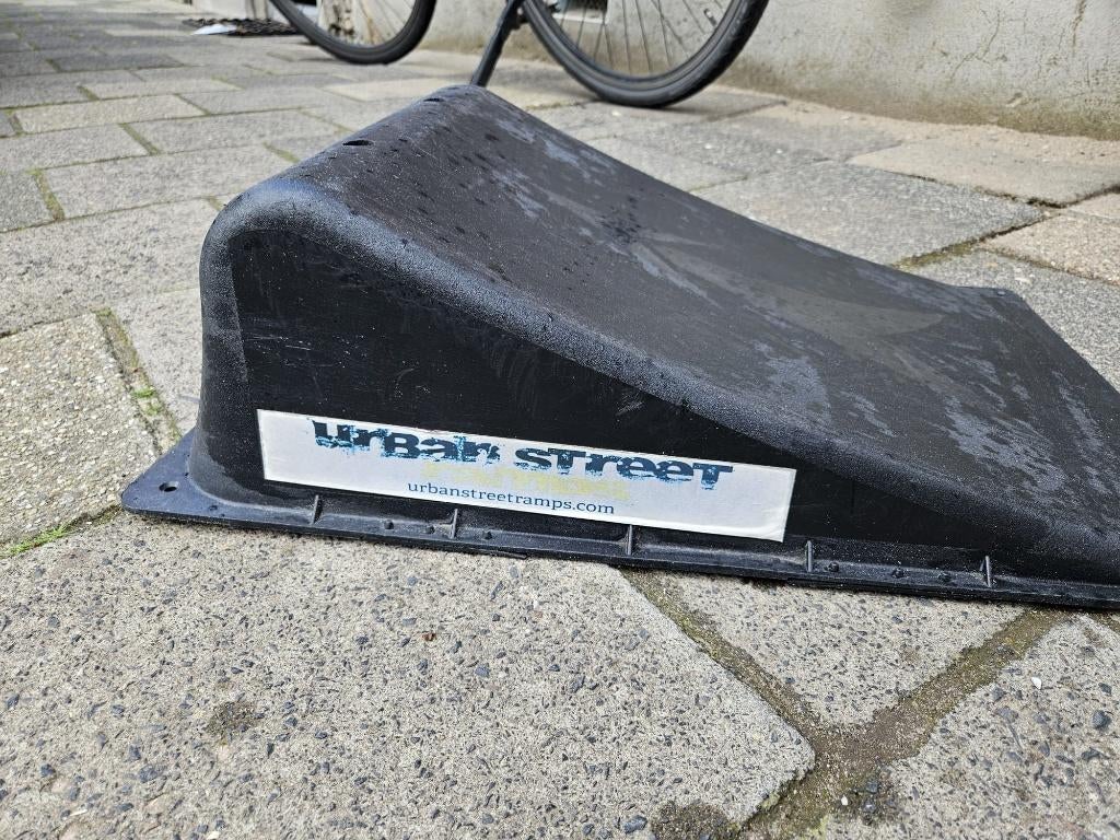 Mini springschans voor skateboard, skates, step, RC auto, Ophalen, Gebruikt