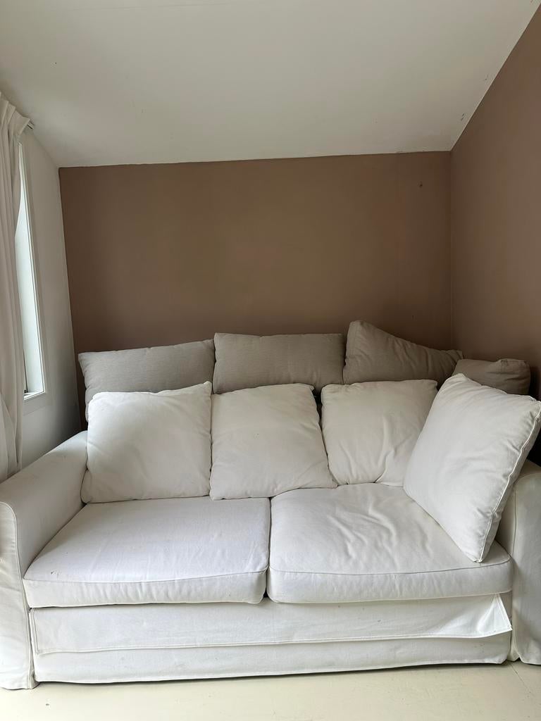 White sofa bed. Comfortable. Washable covers., Ophalen, Zo goed als nieuw, Tweepersoons, Wit