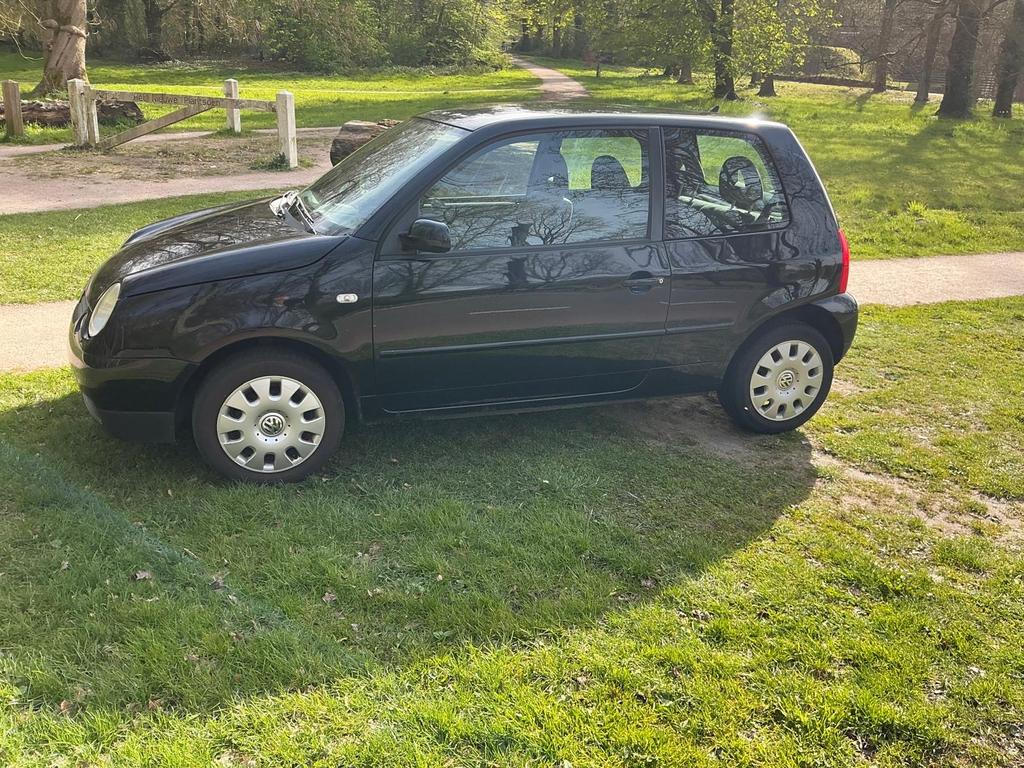 Volkswagen Lupo 1.4 44KW 2004 Zwart, Voorwielaandrijving, 450 kg, 31 €/maand, 4 cilinders