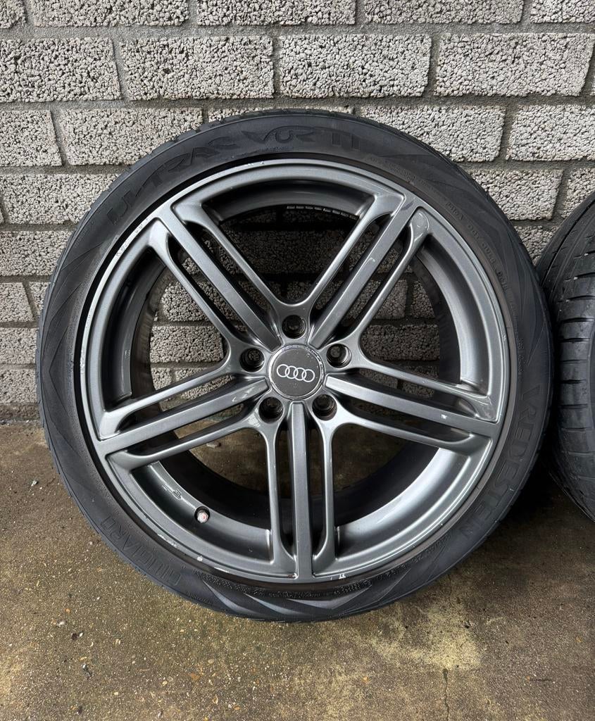 18 inch Audi S-line Velgen 225/40 R18 92Y, 18 inch, Banden en Velgen, Ophalen of Verzenden, Personenwagen