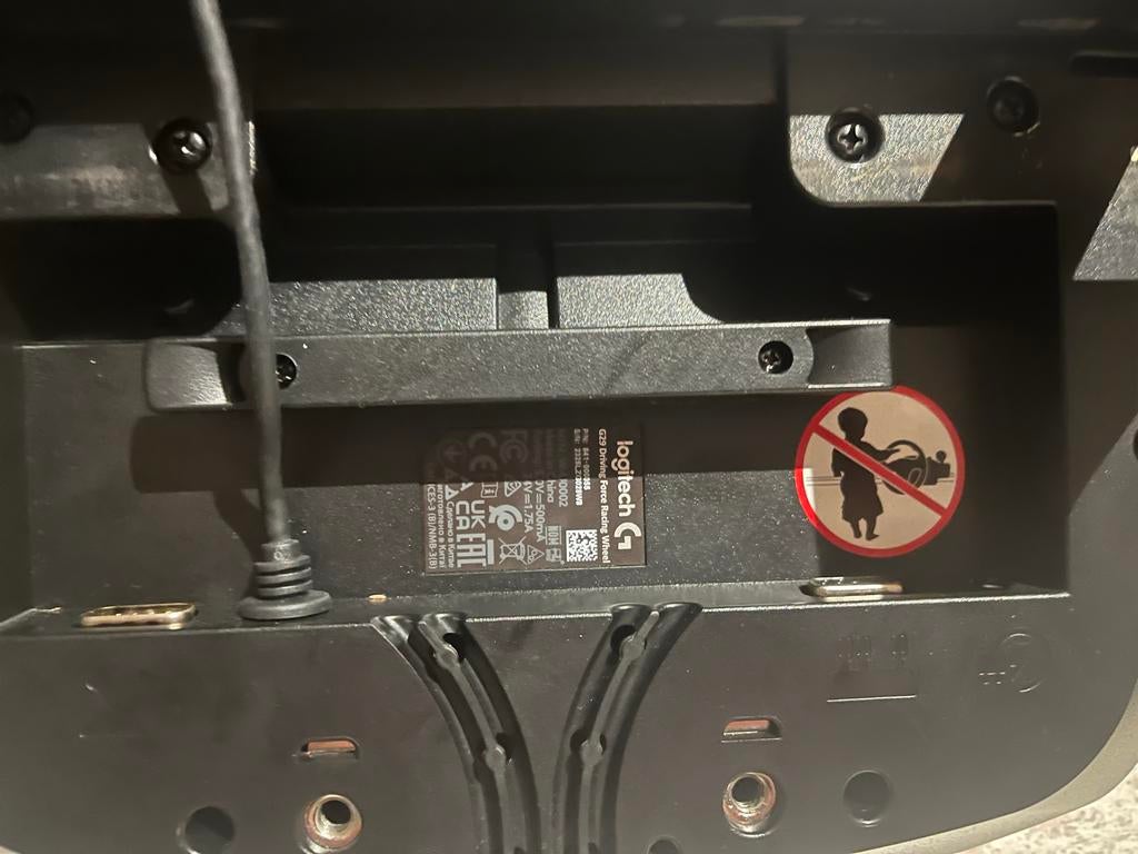 Logitech G29 Driving Force Racestuur PS4/PS5 met Pedalen, Spelcomputers en Games, Spelcomputers | Sony PlayStation Consoles | Accessoires