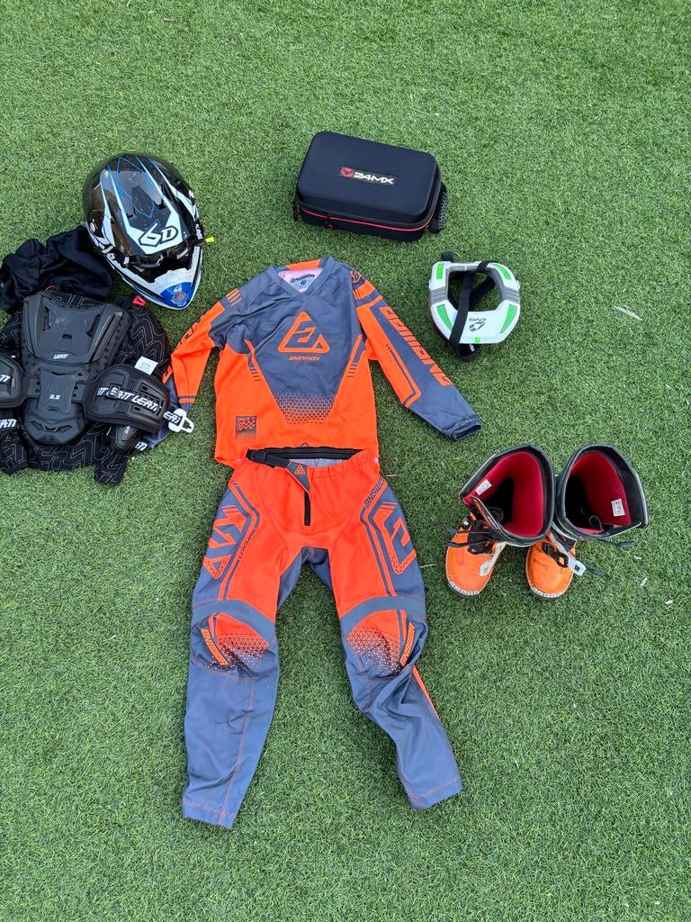 Motorcross kleding en bescherming (8-10 jaar), Ophalen, Tweedehands, Kinderen, Motorcrosskleding