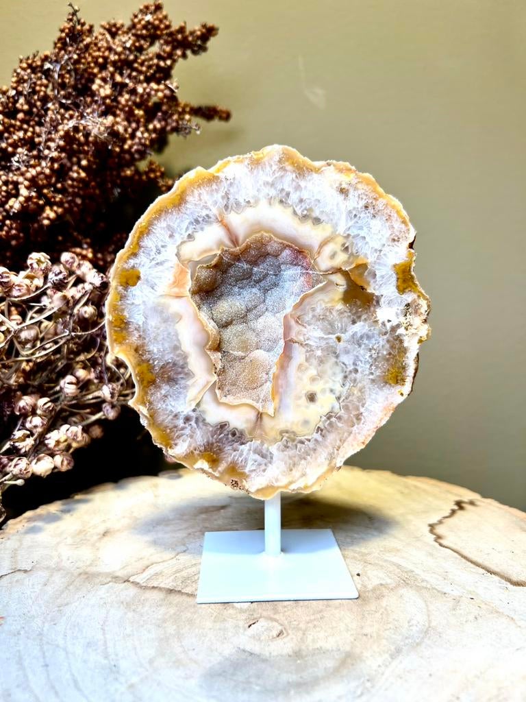 Sugar druzy rots agaat op stalen voet, Ophalen of Verzenden, Mineraal