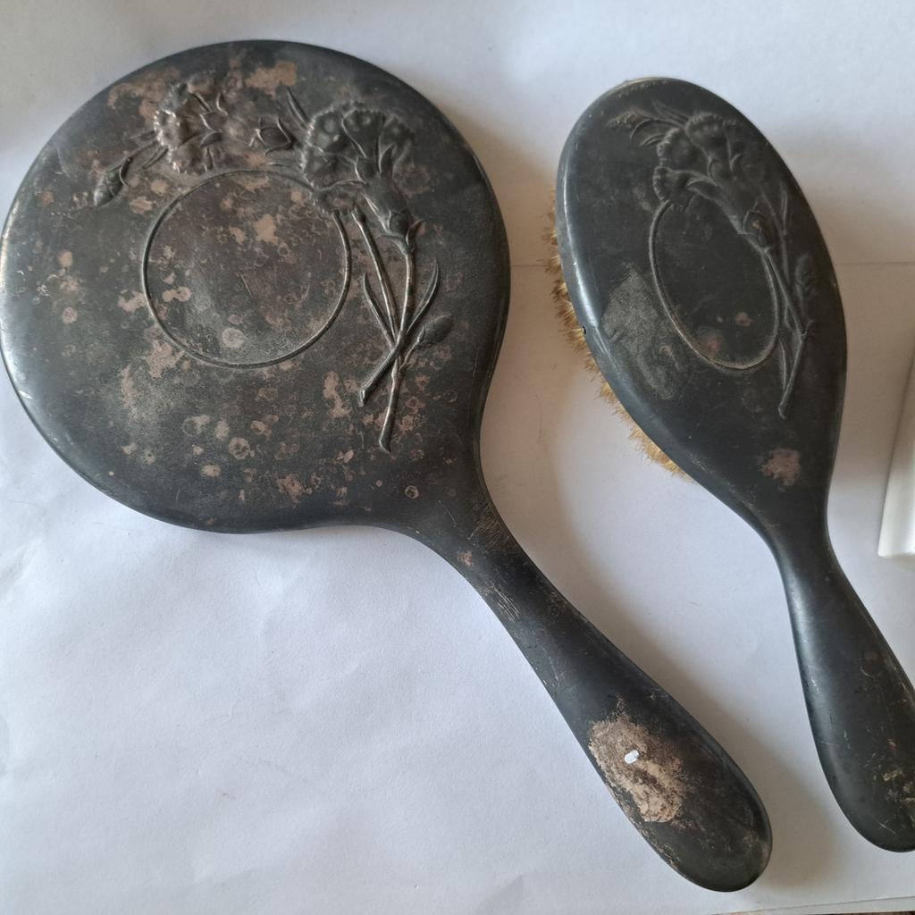 Oude kaptafel set borstel en spiegel anjer afbeelding, Verzenden