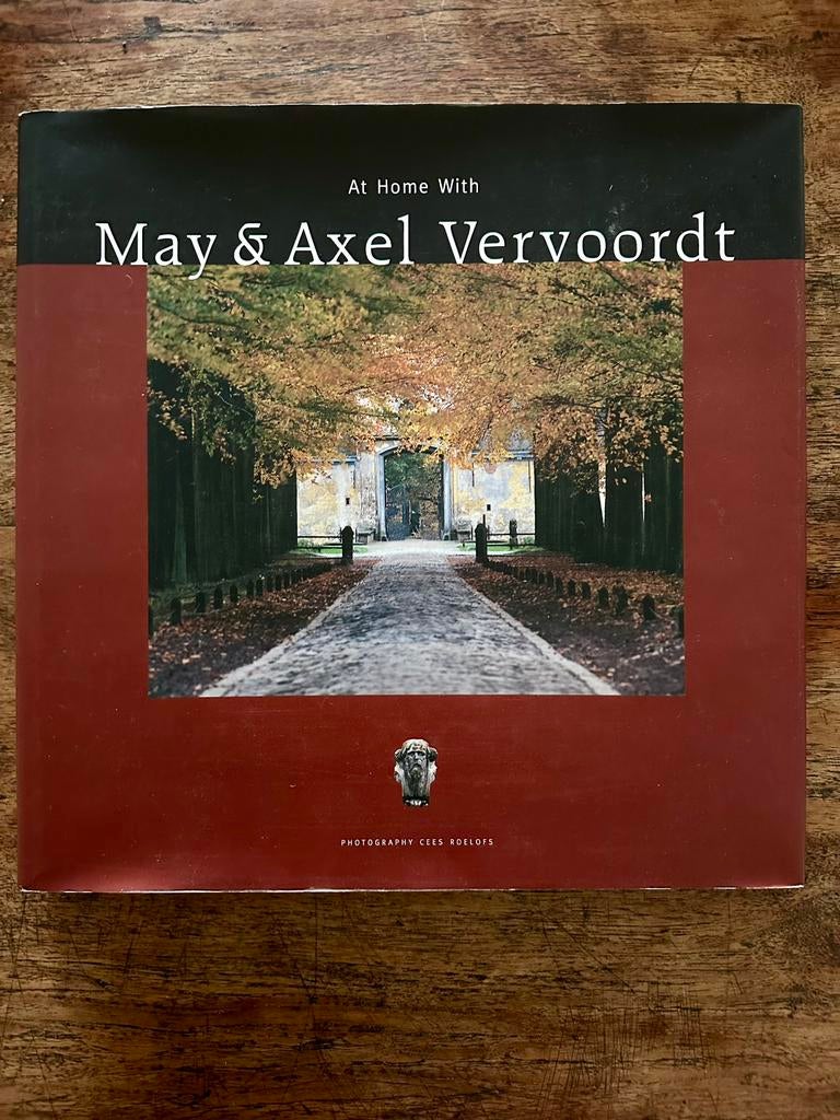 Boek At Home with Axel & May Vervoordt, Ophalen of Verzenden, Gelezen