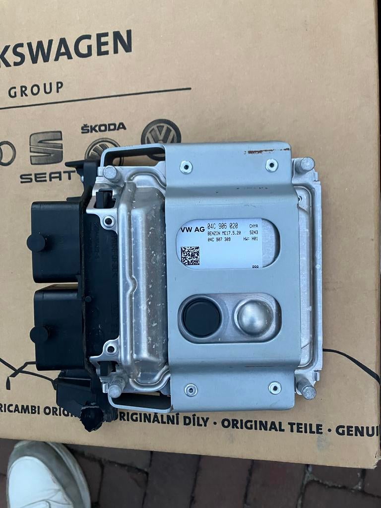 Motorregelapparaat VW Up! - ECU 04C906020, 04C907309, Ophalen of Verzenden, Gebruikt, Volkswagen