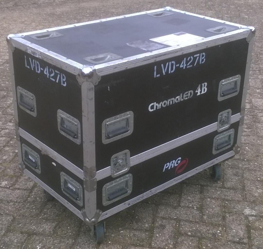 Flightcase / stolpcase op wielen, 95 x 55 x 64 cm (intern), Gebruikt, Nb, Nb, Nb