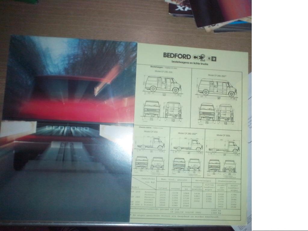 3x Bedford CF brochures folders technische specificatie, Boeken, Auto's | Folders en Tijdschriften, Zo goed als nieuw, Overige merken