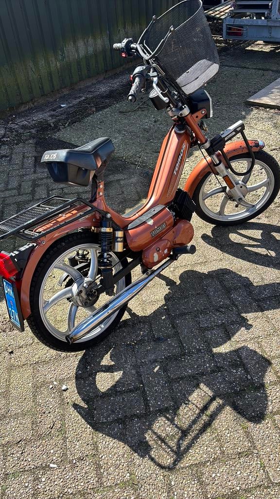 Tomos, Fietsen en Brommers, Ophalen of Verzenden, Zo goed als nieuw