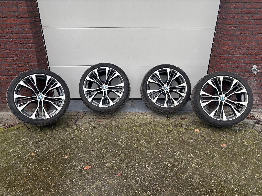Originele BMW 21" velgen met zomerbanden X5 F15 Styling 599M, Auto-onderdelen, Banden en Velgen, Ophalen, Gebruikt, Velg(en), 325 mm