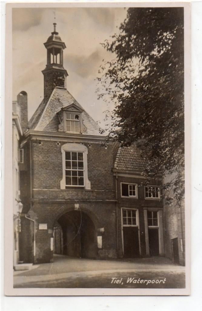 Tiel  Waterpoort, Ophalen of Verzenden, 1940 tot 1960, Gelopen, Gelderland