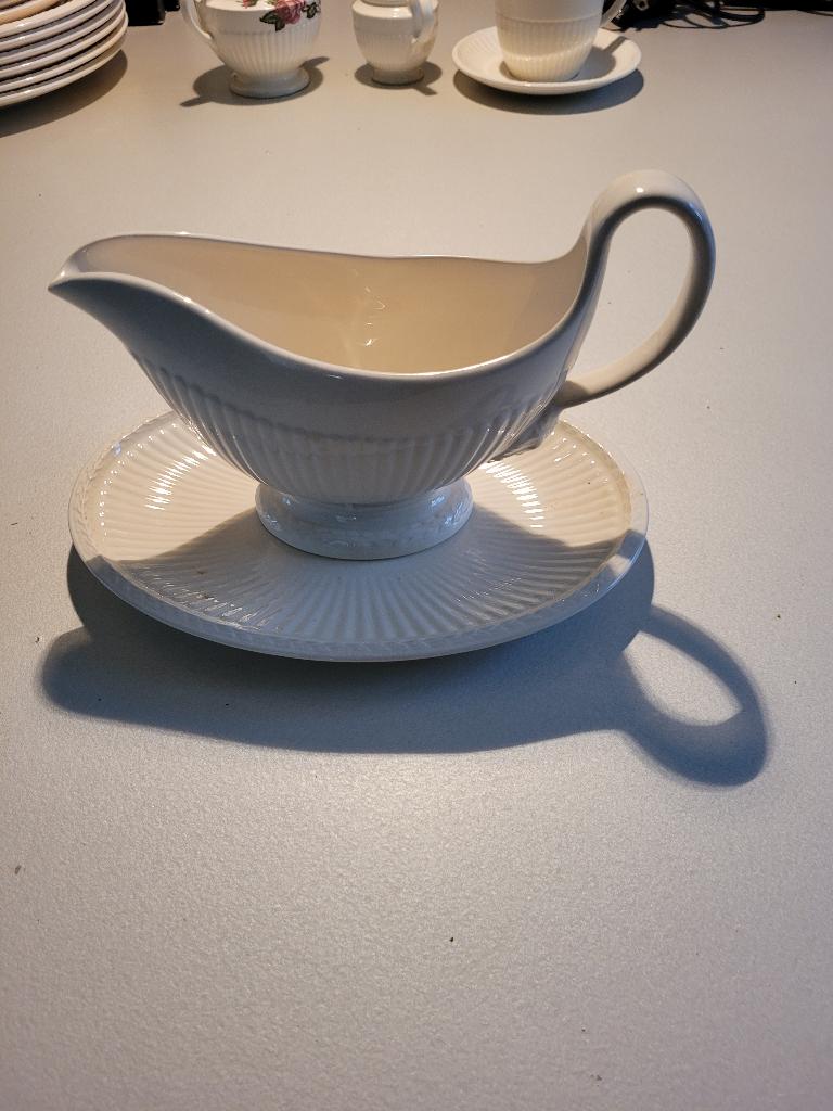 Wedgwood edme sauskom, Ophalen of Verzenden, Zo goed als nieuw, Kom(men), Wedgwood