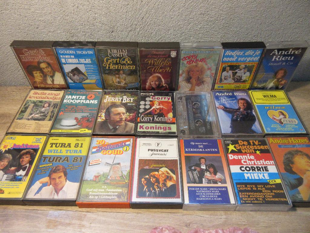 Partij Nederlandse cassettebandjes, Ophalen of Verzenden, Gebruikt, Overige genres, 2 t/m 25 bandjes