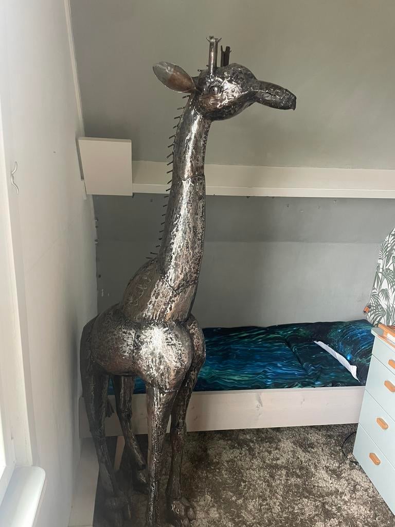 Super mooie metalen giraf van de wereld winkel, Ophalen, Zo goed als nieuw