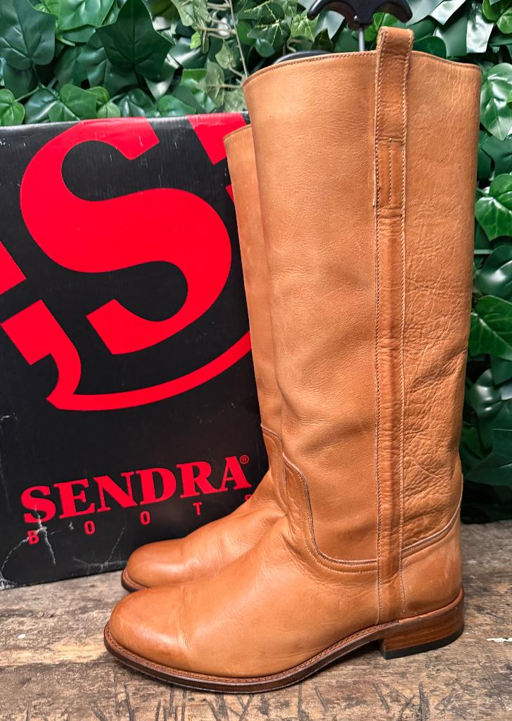 Nieuwe prachtige hoge laarzen van sendra maat 42, Bruin, Nieuw, Ophalen of Verzenden, Sendra