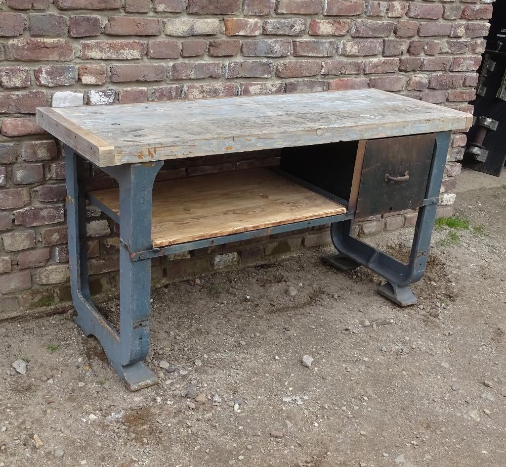 oude werkbank met gietijzeren poten sitetabel werktafel, Ophalen