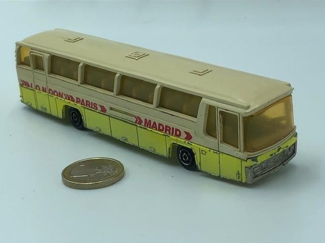 Neoplan Touringcar London Paris Madrid, Majorette, Ophalen of Verzenden, Gebruikt, Bus of Vrachtwagen, Majorette
