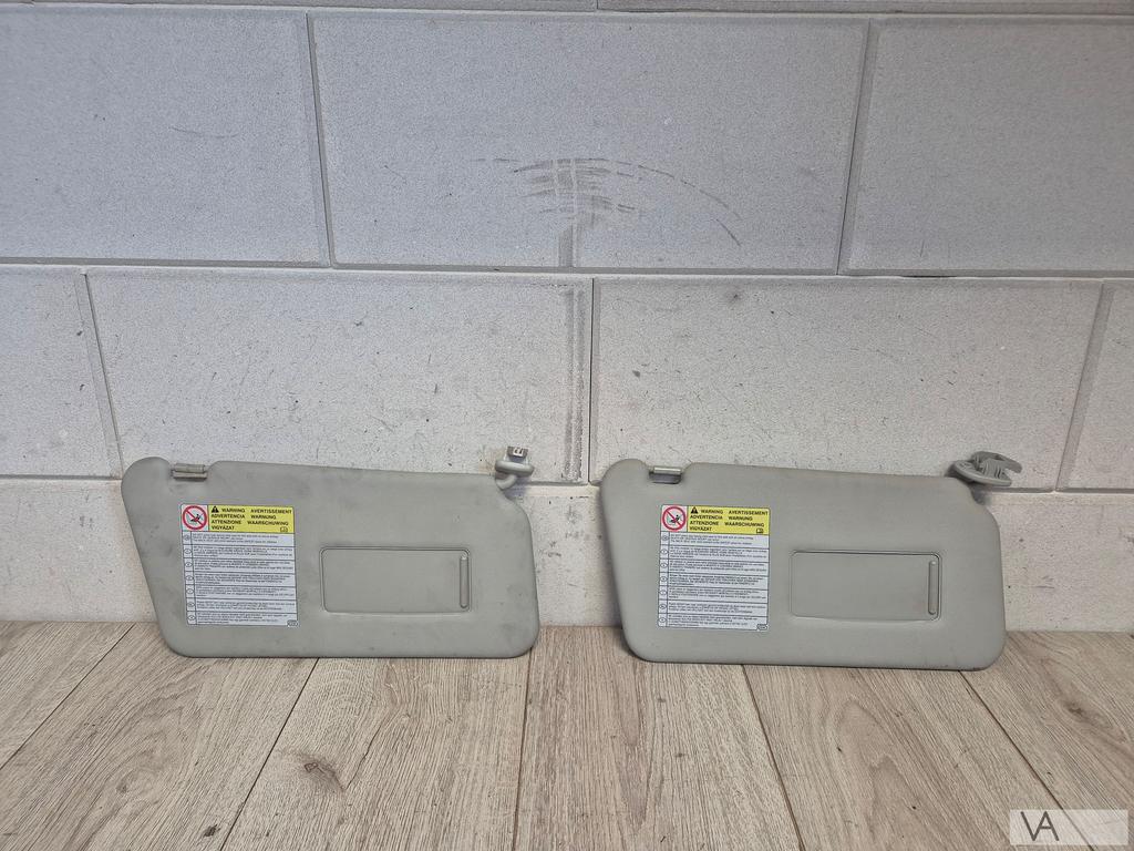 Opel Agila b / Suzuki Splash zonneklep RECHTS passagier €50, Gebruikt, -, -, Opel