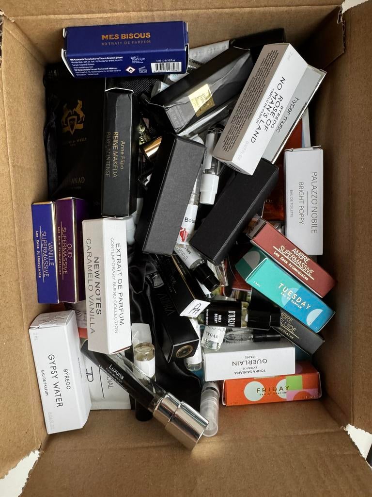 Parfum samples. Voornamelijk niche 90 stuks, Ophalen of Verzenden, Gebruikt