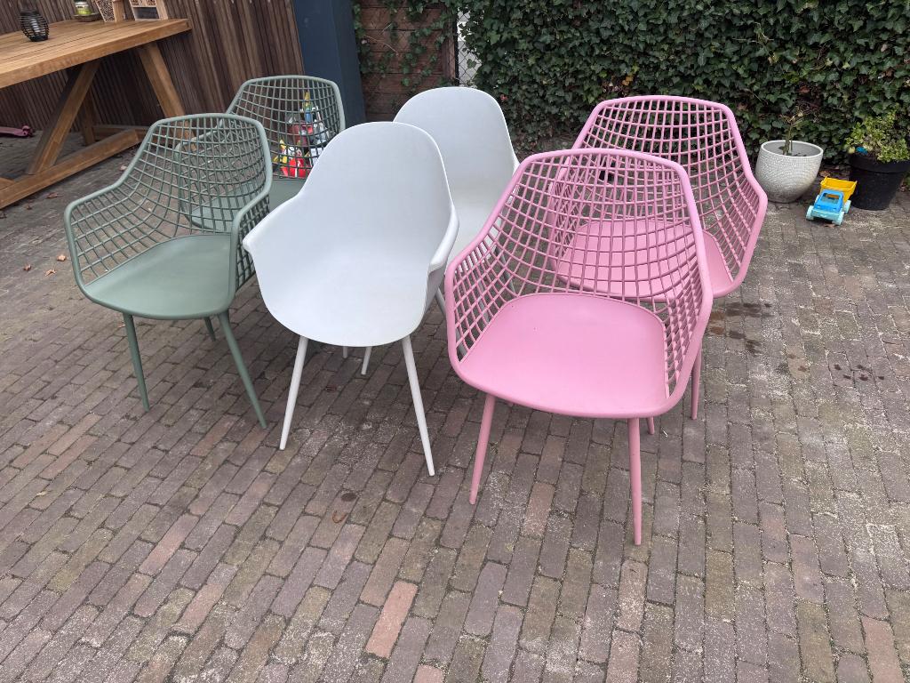 Kwantum tuinstoelen, Tuin en Terras, Tuinstoelen, Ophalen, Zo goed als nieuw, Kunststof