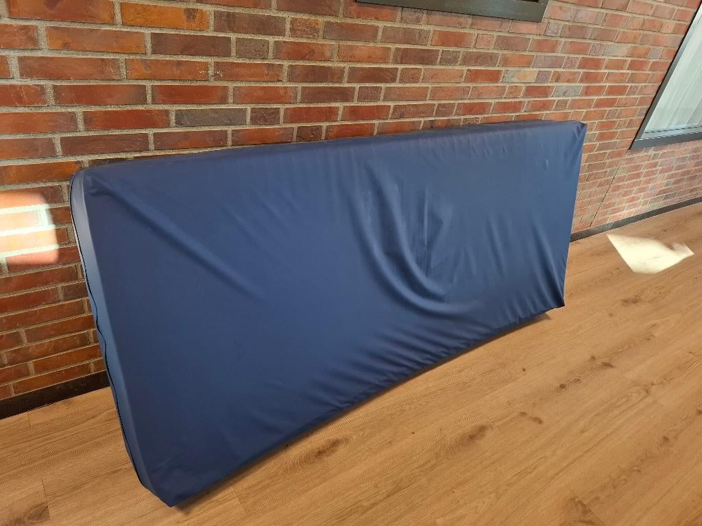 Matras 90x200 zacht met beschermhoes, Huis en Inrichting, Slaapkamer | Matrassen en Bedbodems, Zo goed als nieuw, Matras, 90 cm