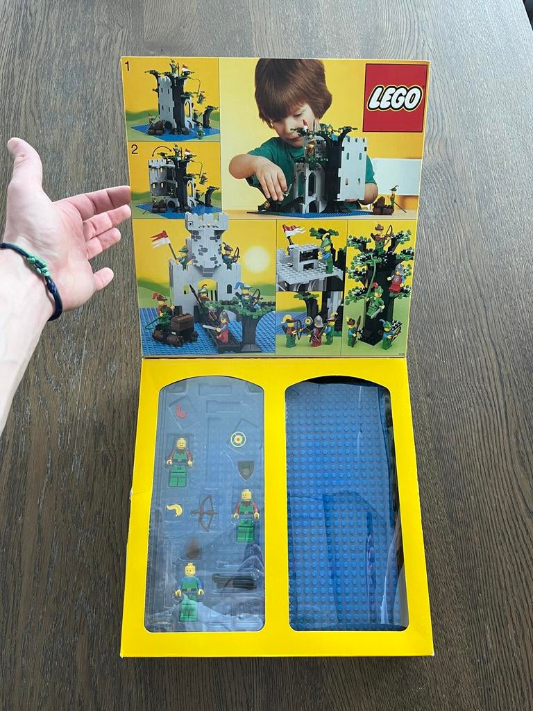 Vintage LEGO 6077 met doos, inlay en instructies, Ophalen of Verzenden, Gebruikt, Complete set, Lego