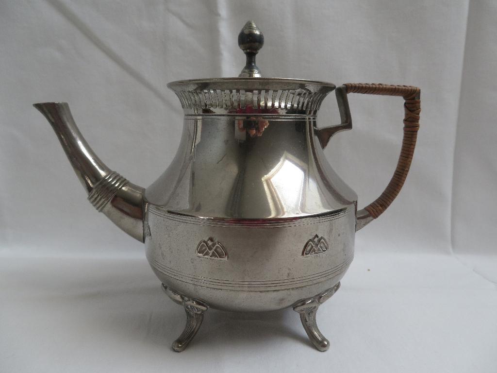 Theepot van Rio Tiel (vintage), Antiek en Kunst, Ophalen of Verzenden