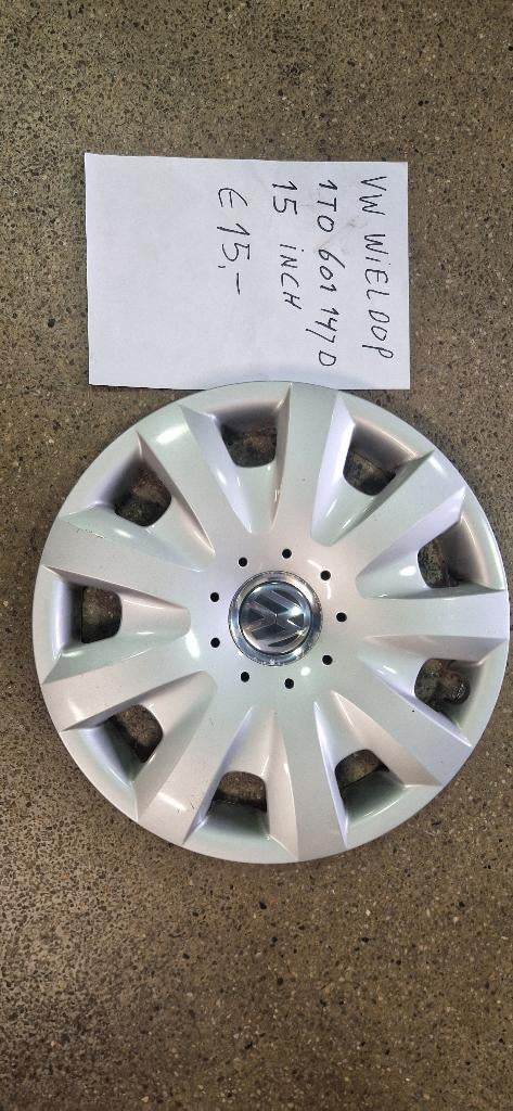 wieldop volkswagen 15 inch, Auto diversen, Ophalen of Verzenden, Zo goed als nieuw