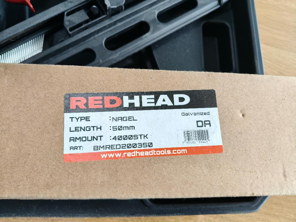 Pneumatische Tacker voor spijkers tot 50 mm, Ophalen, Gebruikt