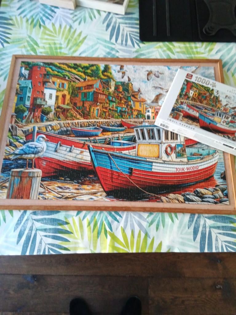 Fleurige legpuzzel, 1 x gemaakt, 1000 st. Wie o wie?, Ophalen of Verzenden, 500 t/m 1500 stukjes, Zo goed als nieuw