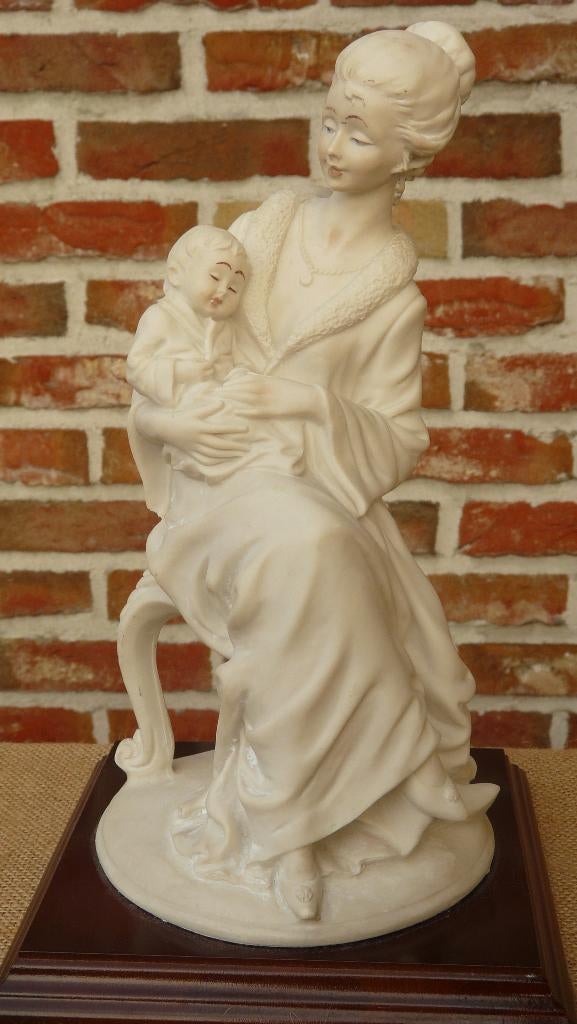 moeder en kind - Capodimonte circa 1970 - Giuseppe Armani, Ophalen of Verzenden