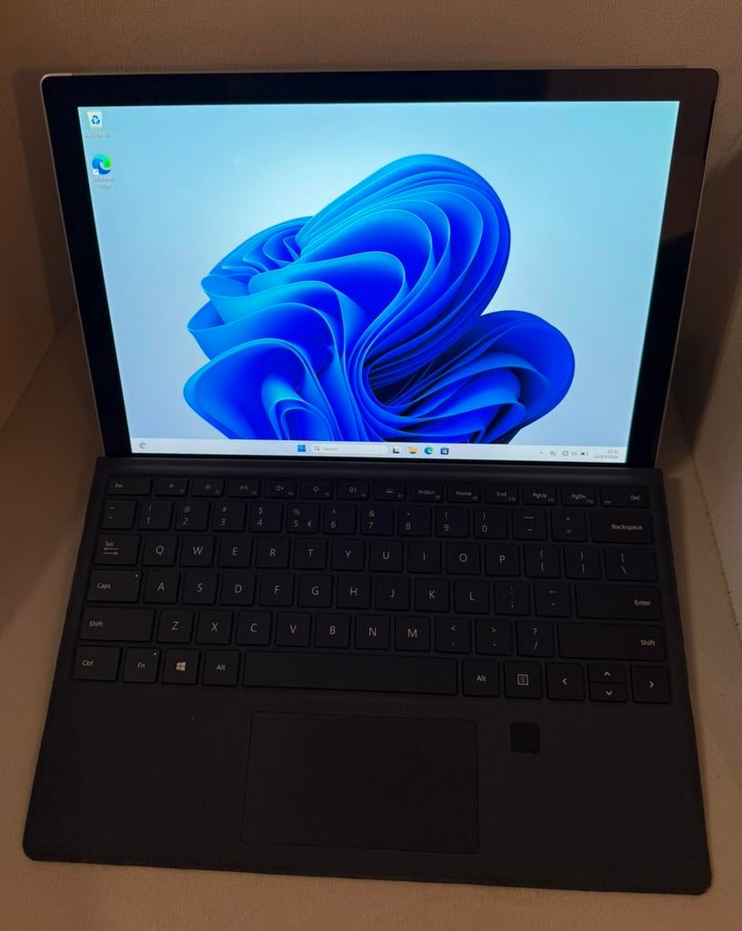 Microsoft Surface Pro 7 /i5/8gb/256gb 10th Gen Touchscreen, Computers en Software, Ophalen of Verzenden, Zo goed als nieuw