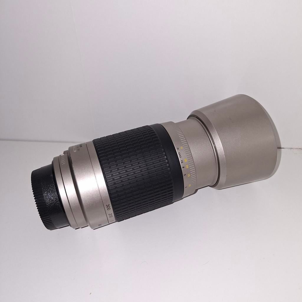 Nikon AF Nikkor 70-300mm, Audio, Tv en Foto, Fotografie | Lenzen en Objectieven, Ophalen of Verzenden, Refurbished, Telelens, Zoom