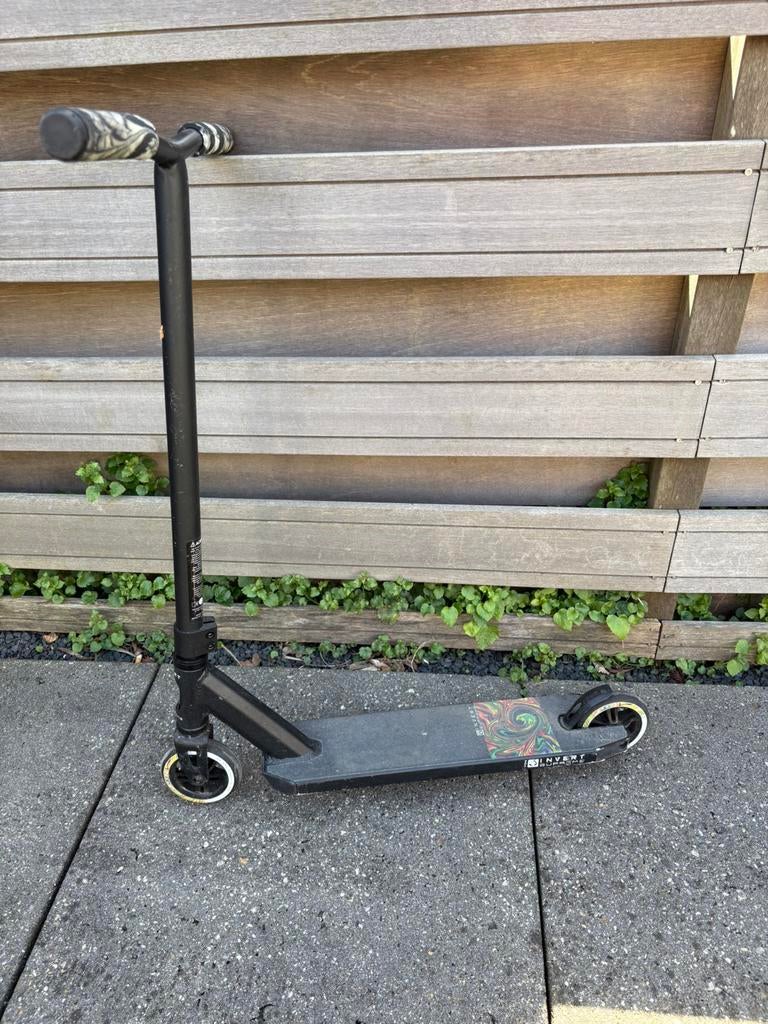 Stuntstep Invert, Fietsen en Brommers, Steps, Ophalen, Zo goed als nieuw, Gewone step